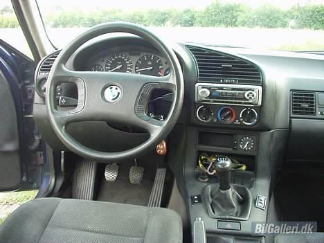 BMW 320i solgt.. billede 6
