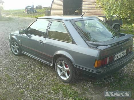 Ford Escort XR3I | SOLGT | billede 3