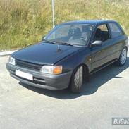 Toyota starlet