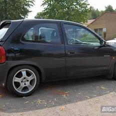 Opel Corsa 1.4i Sport *SOLGT*