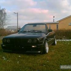 BMW 320i cabriolet solgt