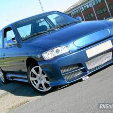 Ford Escort 1.8 16V CLX-Solgt-