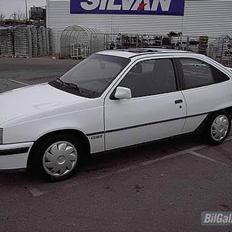 Opel "Kastra" GSi 16v SOLGT