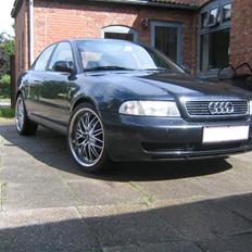 Audi A4 TURBO SOLGT
