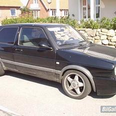 VW golf ( SOLGT )