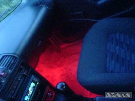 Mazda 323F BG Solgt billede 7