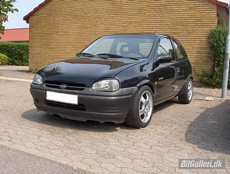 Opel Corsa 1.4i Sport *SOLGT* billede 1