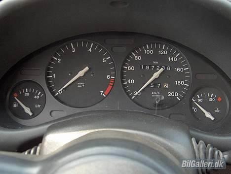 Opel Corsa 1.4i Sport *SOLGT* billede 5