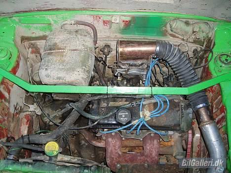 Mitsubishi Colt GLX 8-speed SOLGT  - hjemme lavet indsugning ... ny er lavet skal bare lige have taget et billede billede 20