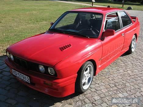 BMW E30 M3 Replica SOLGT billede 6