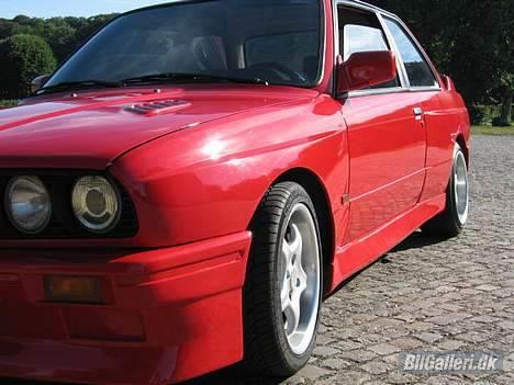 BMW E30 M3 Replica SOLGT billede 7