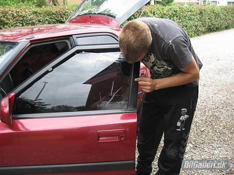 Mazda 323F væk billede 12