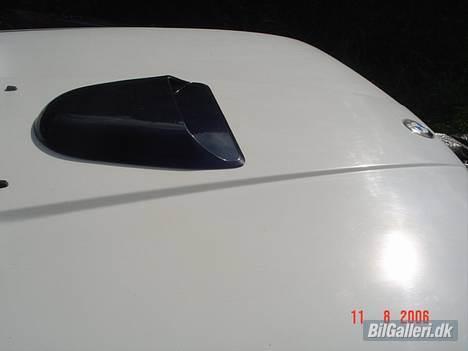 BMW                                       E30 323i billede 5