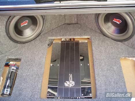 Peugeot 405 2.3 G6 "Solgt" billede 12