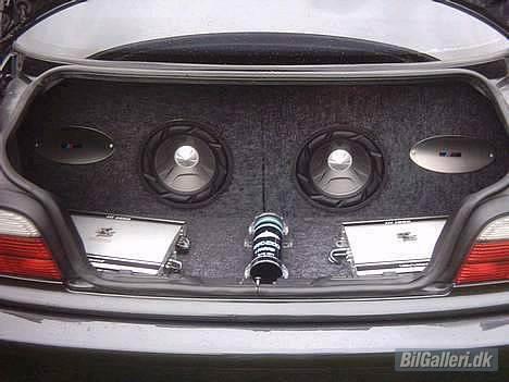 BMW 325i Coupe (Solgt) billede 7