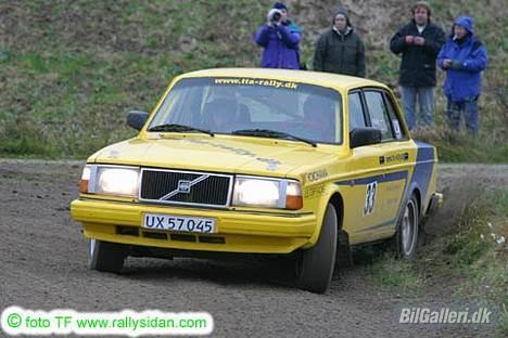 Volvo 240 Rally Bil (2002) billede 17