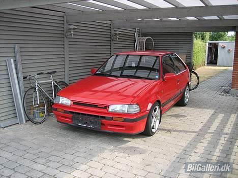 Mazda 323 GTX 2wd *Solgt* billede 8