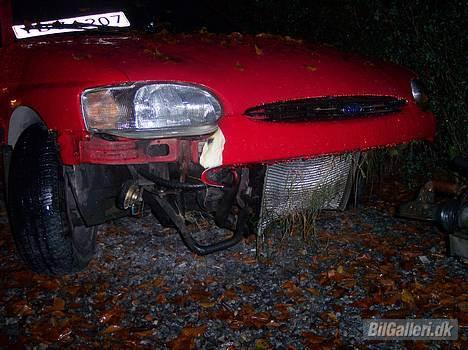 Ford Escort CLX-DØD R.I.P billede 8