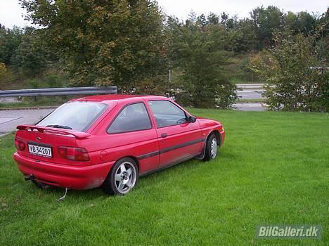 Ford Escort CLX-DØD R.I.P billede 9
