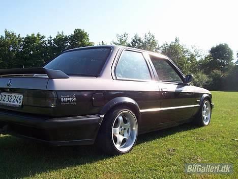 BMW 325i SOLGT billede 6