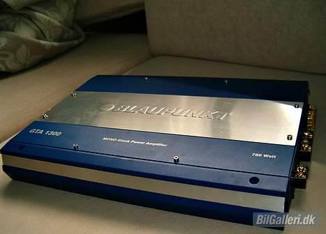 BMW e30 - bliver snart monteret billede 8