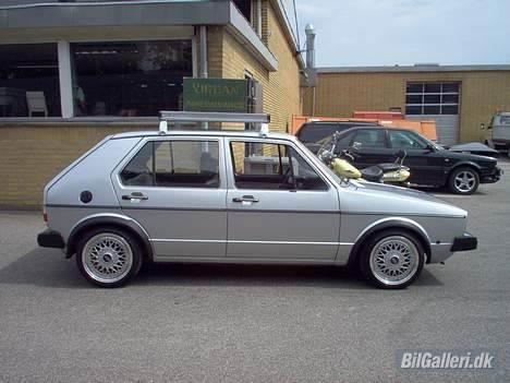 VW Golf I  GX 5 dørs billede 7