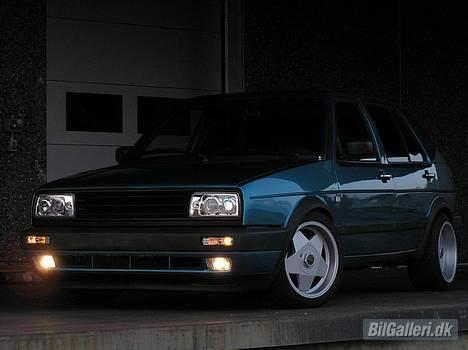 VW Golf II 1.6 GTD SOLGT - lidt lir fra photo shop af hensyn til at fjerne nummerplade billede 13