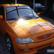 Ford Escort 1.8i Sport
