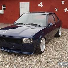 Opel ascona b