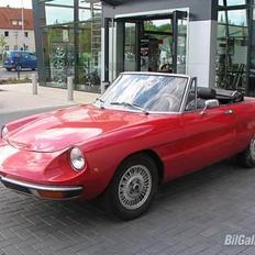 Alfa Romeo spider 1750 - SOLGT -