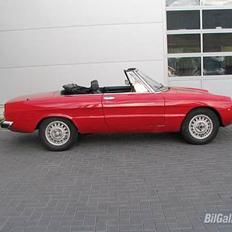 Alfa Romeo spider 1750 - SOLGT -