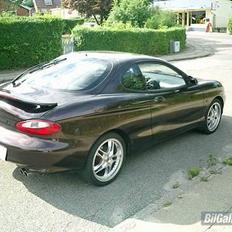 Hyundai Coupe