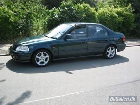 Honda civic 1,6 vti billede 2