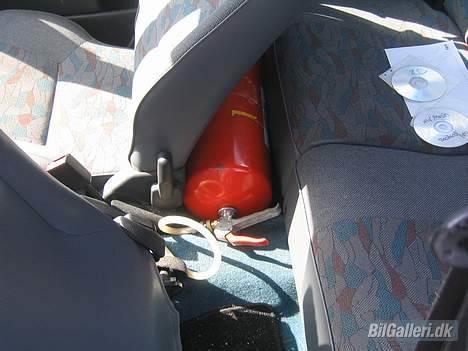 Peugeot 106 1.4i SOLGT - Luftbeholder til hornet;D billede 7