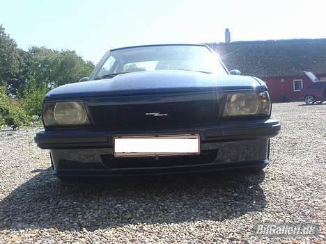 Opel ascona b billede 6