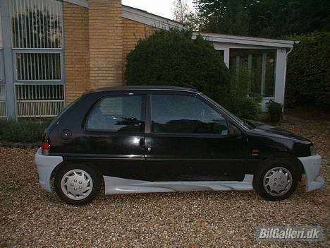 Peugeot 106 XR SOLGT! - nye bilder kommer når den bliver malet:) billede 12