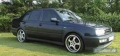 VW vento vr6 (solgt) billede 9