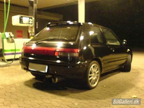 Mazda 323 GTX 4x4 turbo Solgt billede 3