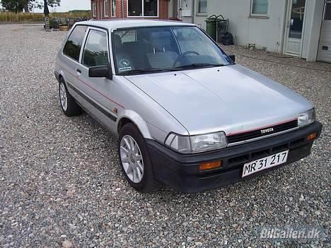 Toyota Corolla [Æ' Rolla] R.I.P billede 1