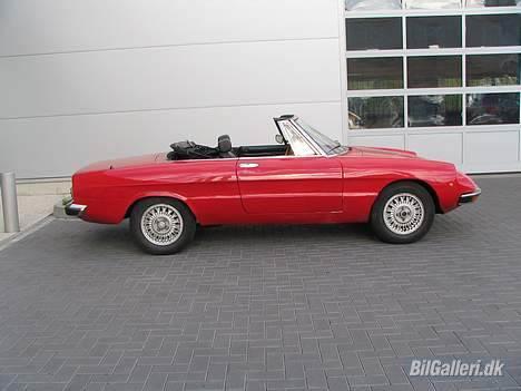 Alfa Romeo spider 1750 - SOLGT - - igen.. billede 2