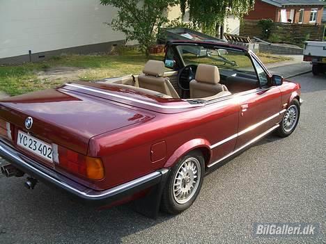 BMW 320I cab "nye billeder" - efter:mangler kun at få mont. den nye kaleche billede 9