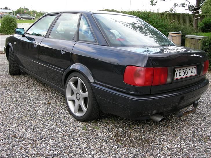 Audi 80 2.o s SOLGT - Nye billeder d.4/7-07. Dog ikke ny vasket. billede 3