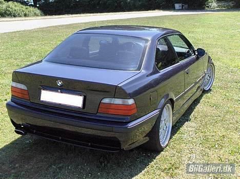 BMW E36 325i SOLGT billede 8