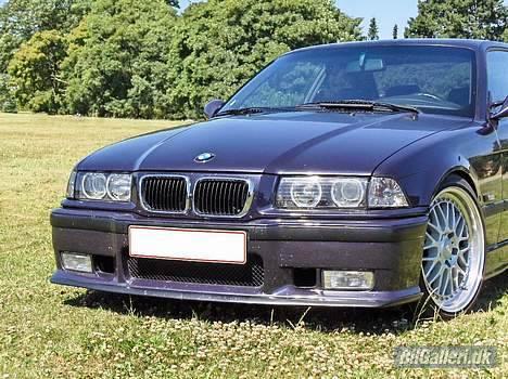 BMW E36 325i SOLGT billede 11