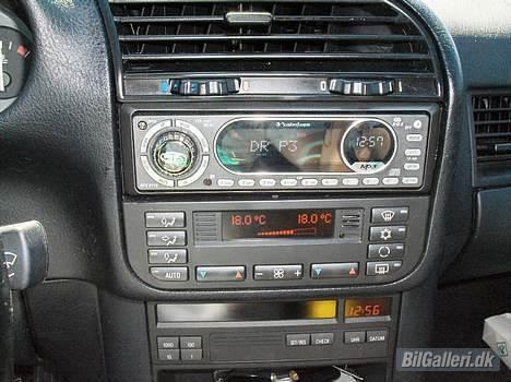 BMW E36 325i SOLGT billede 13