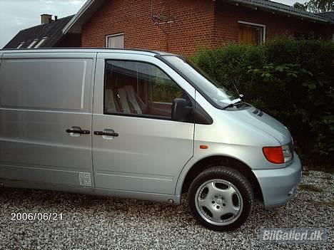 Mercedes Benz vito  SOLGT billede 9