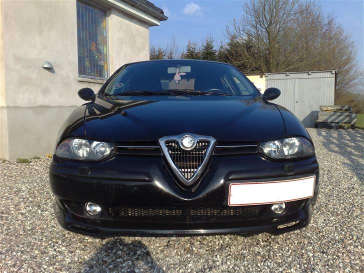 Alfa Romeo 156 2.5 V6 24V  -SOLGT-! - Med den nye frontspoiler... c",) billede 1