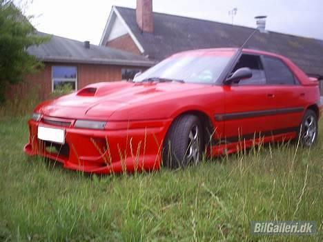 Mazda 323 F billede 3