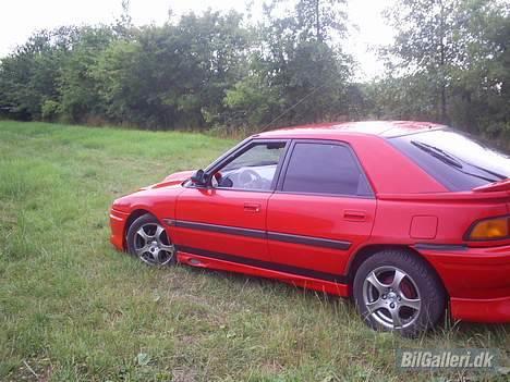 Mazda 323 F billede 7