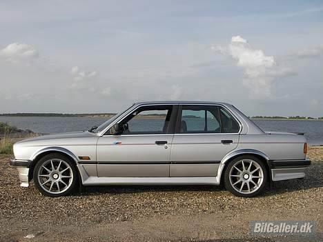 BMW E30 --- SOLGT! billede 10